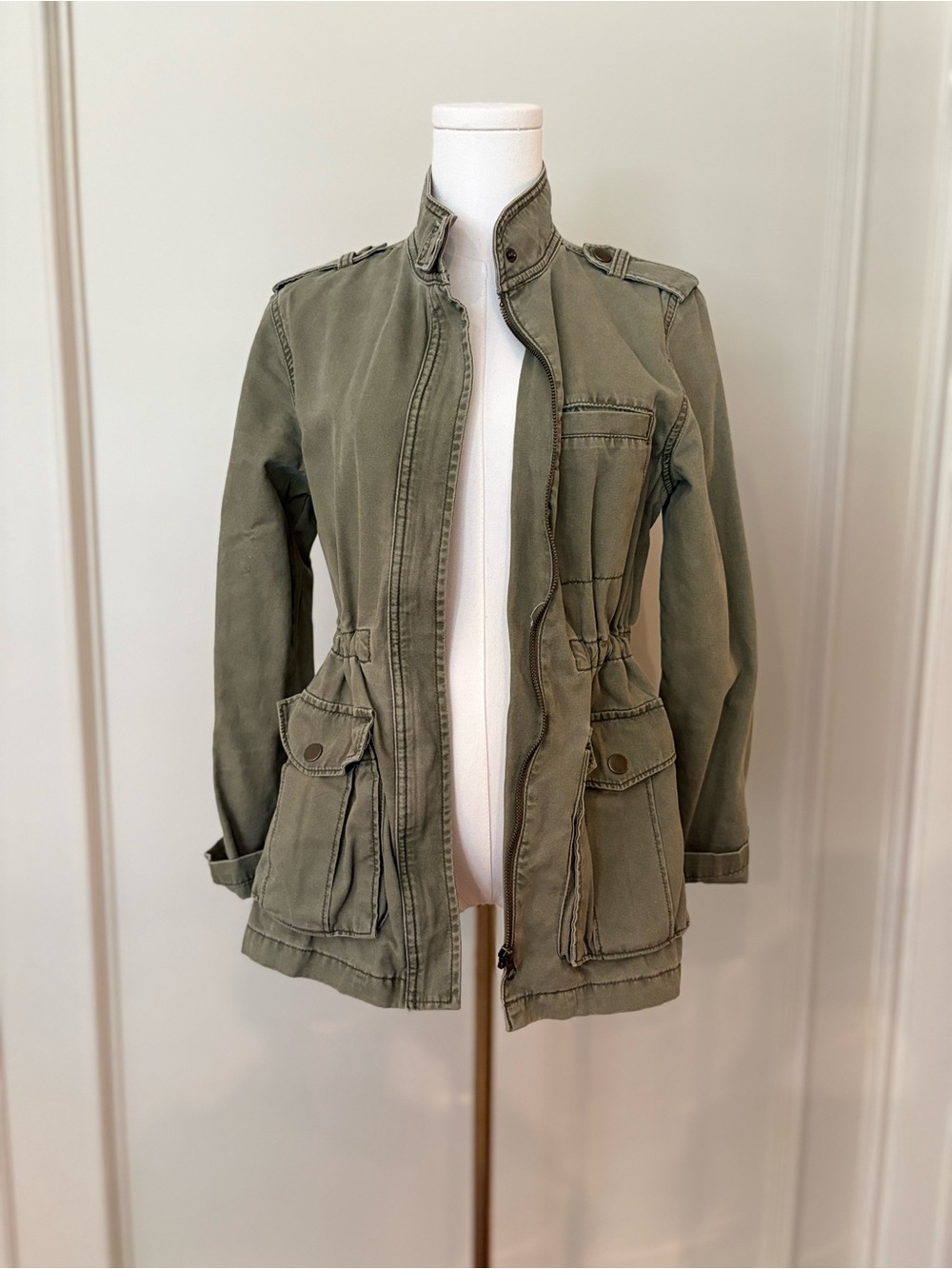 bp Olive Army Green Women’s Utility Jacket with Front Pockets XXS
